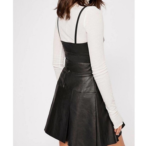 Free People Pleated Vegan Leather Boho Mini Buckle Moto Biker Black Dress Size 0 - Picture 3 of 13